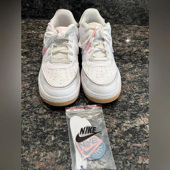 NIKE AIR - Picture 7 of 9